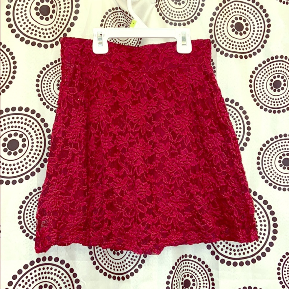 Rue21 maroon skirt